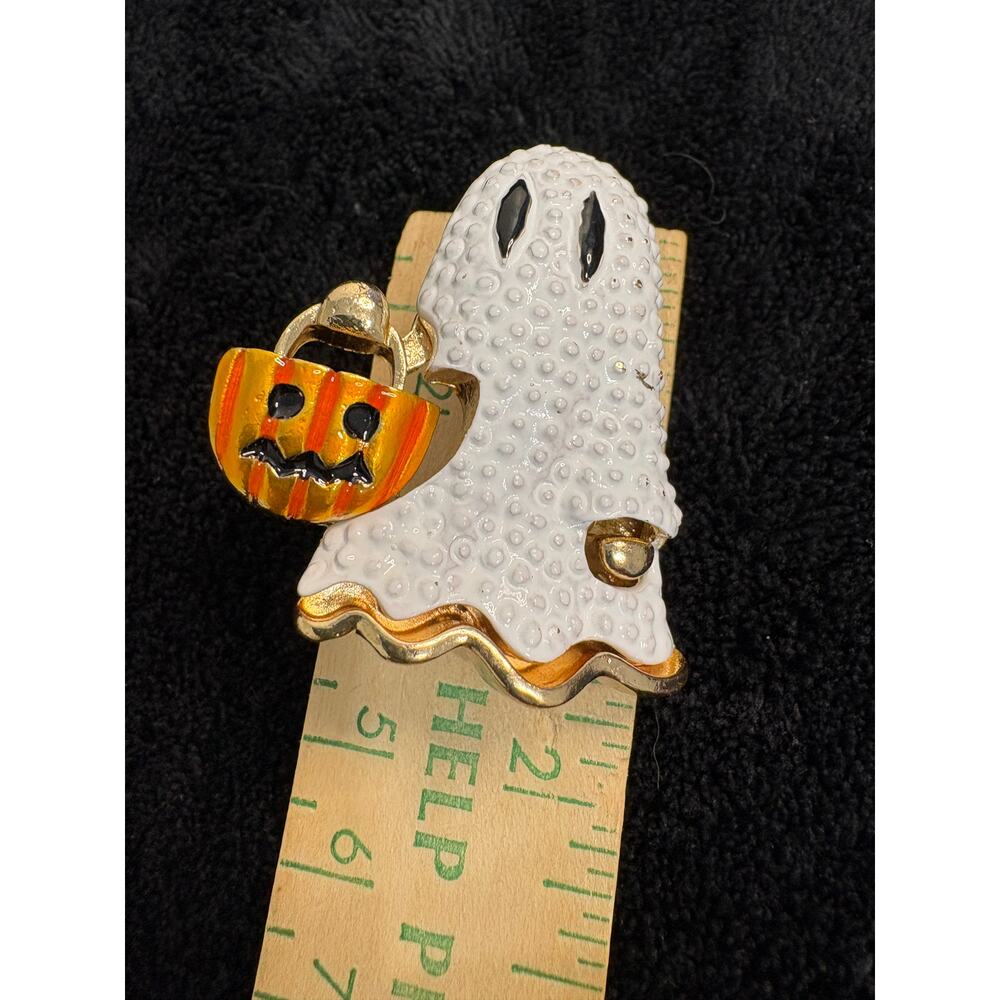 Enamel Ghost Brooch Halloween Pin - Picture 5 of 5